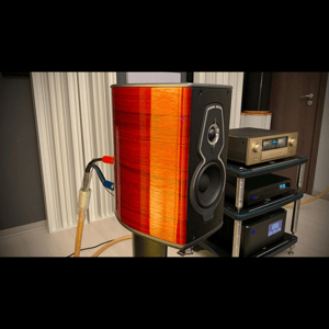 Thumbnail of the video review https://www.youtube.com/watch?v=5G1AUxBknFg