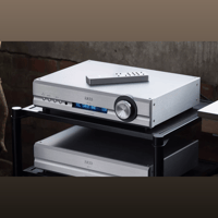 Pass Labs XP-12 variant 4