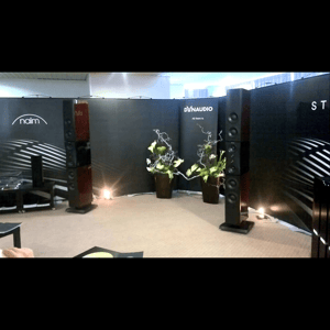 Thumbnail of the video review https://www.youtube.com/watch?v=kxNp85FkVUM