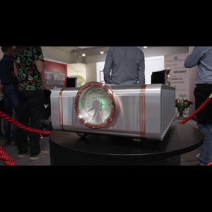 Thumbnail of the video review https://www.youtube.com/watch?v=srLN-TVuzto