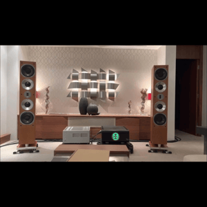 Thumbnail of the video review https://www.youtube.com/watch?v=ItzOAqHV0uw