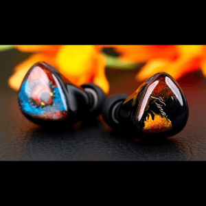 Thumbnail of the video review https://www.youtube.com/watch?v=RaPY7Yucsnk