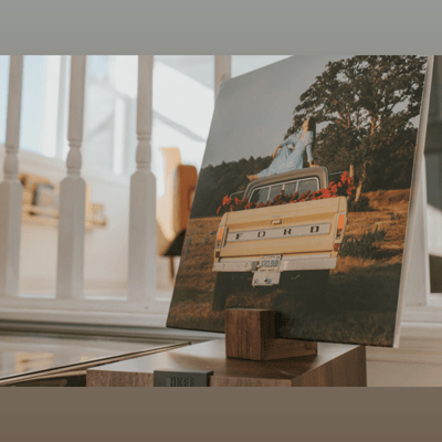 Andover Tabletop Record Stand
