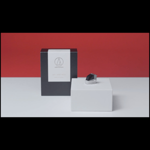 Thumbnail of the video review https://www.youtube.com/watch?v=A9Yk4wGmFPk