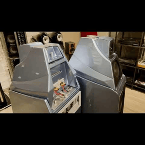 Thumbnail of the video review https://www.youtube.com/watch?v=Fig7HgDzH5Q