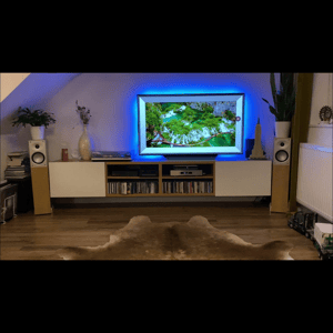 Thumbnail of the video review https://www.youtube.com/watch?v=Tp45iaU47ek