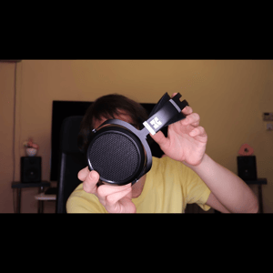 Thumbnail of the video review https://www.youtube.com/watch?v=jDMTr37tIOw