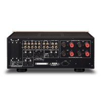 Accuphase E-700 variant 2