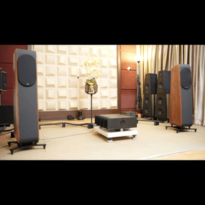 Thumbnail of the video review https://www.youtube.com/watch?v=WIO2bWpP1wE