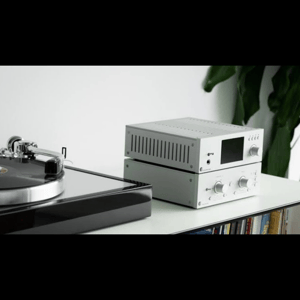 Thumbnail of the video review https://www.youtube.com/watch?v=Tj07DCL5fDo