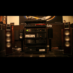 Thumbnail of the video review https://www.youtube.com/watch?v=rVTvi5-njXU