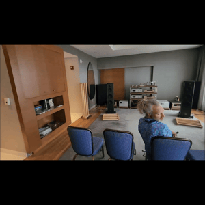 Thumbnail of the video review https://www.youtube.com/watch?v=FGc5oWxBF5A