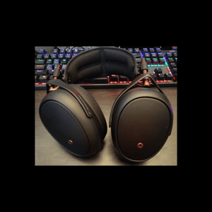 Thumbnail of the video review https://www.youtube.com/watch?v=dCKAytCzNl8