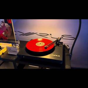 Thumbnail of the video review https://www.youtube.com/watch?v=56ZiteKp4TM