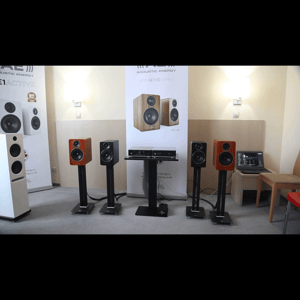 Thumbnail of the video review https://www.youtube.com/watch?v=nEFYbFzAMmM