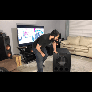 Thumbnail of the video review https://www.youtube.com/watch?v=mBoNhomtEPc