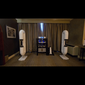 Thumbnail of the video review https://www.youtube.com/watch?v=953yAAa30ds