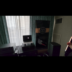 Thumbnail of the video review https://www.youtube.com/watch?v=7Hnh4AmFDOg