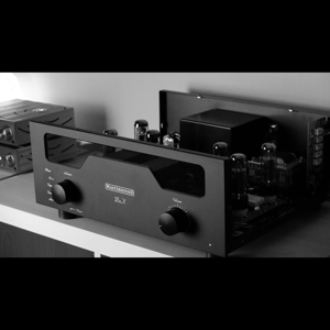 Thumbnail of the video review https://www.youtube.com/watch?v=hm1hUDsgnuU