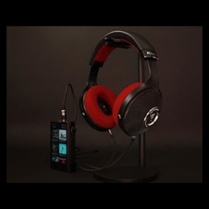 Thumbnail of the video review https://www.youtube.com/watch?v=qjBWX6sm7bE