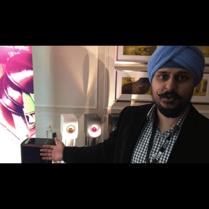 Thumbnail of the video review https://www.youtube.com/watch?v=hCbGRmm1gno