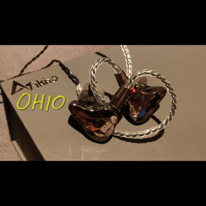 Thumbnail of the video review https://www.youtube.com/watch?v=B8nf9jTrW4U