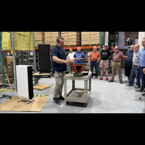 Thumbnail of the video review https://www.youtube.com/watch?v=hqFraMuze4Q