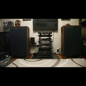 Thumbnail of the video review https://www.youtube.com/watch?v=inQ-osyOd5g