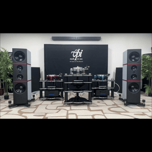 Thumbnail of the video review https://www.youtube.com/watch?v=J1xsGhbkxrE