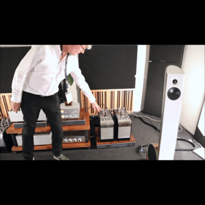 Thumbnail of the video review https://www.youtube.com/watch?v=tOXg_nNjwzA