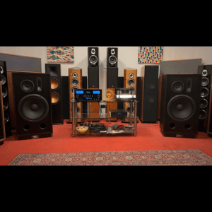 Thumbnail of the video review https://www.youtube.com/watch?v=4biezjzeLzA