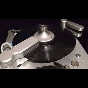 Thumbnail of the video review https://www.youtube.com/watch?v=XfealmkCAL0