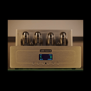 Thumbnail of the video review https://www.youtube.com/watch?v=UbhICww5QL8