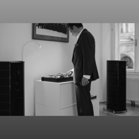 Pro-ject Audio Systems - USA 175 – The Vienna Philharmonic Recordplayer variant 3