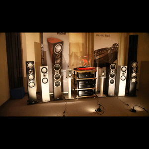 Thumbnail of the video review https://www.youtube.com/watch?v=enEaiR5kdck