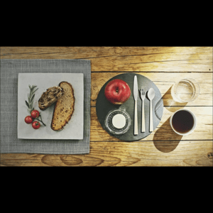 Thumbnail of the video review https://www.youtube.com/watch?v=6OJFTK60k2Y