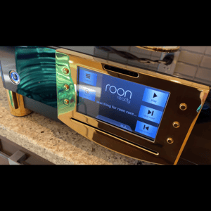 Thumbnail of the video review https://www.youtube.com/watch?v=8K8FGfN1-H8