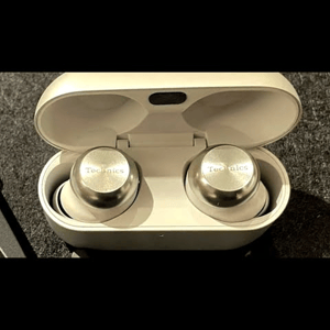 Thumbnail of the video review https://www.youtube.com/watch?v=YFp82DKcwAY