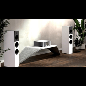 Thumbnail of the video review https://www.youtube.com/watch?v=-rmXWCaDpm8