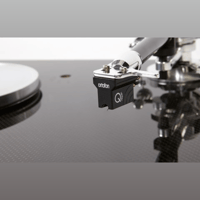 E.A.T. - European Audio Team C-Sharp turntable variant 7
