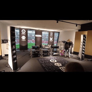 Thumbnail of the video review https://www.youtube.com/watch?v=03aThTUHlpQ