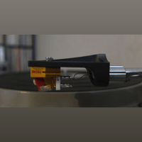 Schick Graphite headshell variant 1