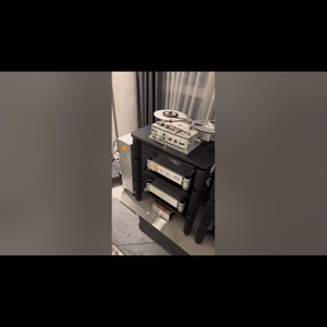 Thumbnail of the video review https://www.youtube.com/watch?v=8hnpfq99gwU