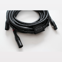 Danacable Diamond Reference IC variant 4