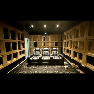 Thumbnail of the video review https://www.youtube.com/watch?v=NQs3lIlVy0U