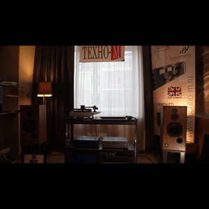 Thumbnail of the video review https://www.youtube.com/watch?v=ffyro-ieffY