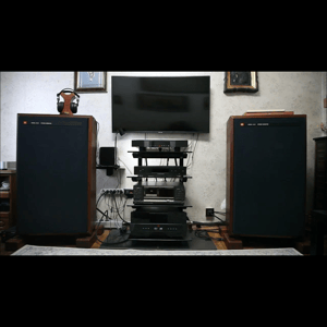 Thumbnail of the video review https://www.youtube.com/watch?v=NVJZlkbfeiw