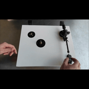 Thumbnail of the video review https://www.youtube.com/watch?v=CbZorBvs7go