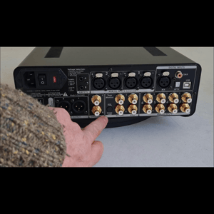 Thumbnail of the video review https://www.youtube.com/watch?v=YdGw8-1vTZg