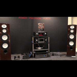 Thumbnail of the video review https://www.youtube.com/watch?v=gs7_-5-pj7Y